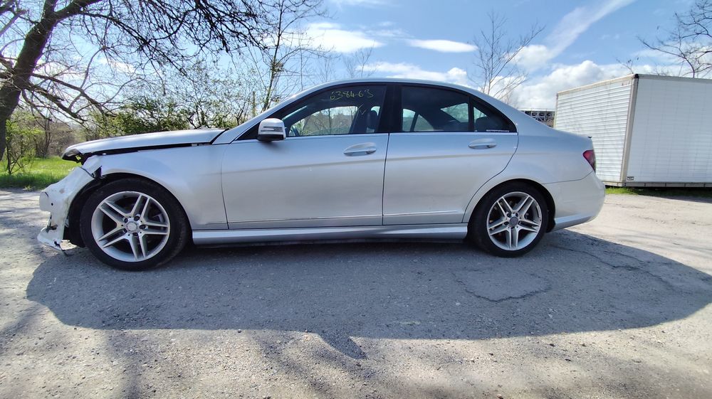 На части Мерцедес С класа W204 c OM 651