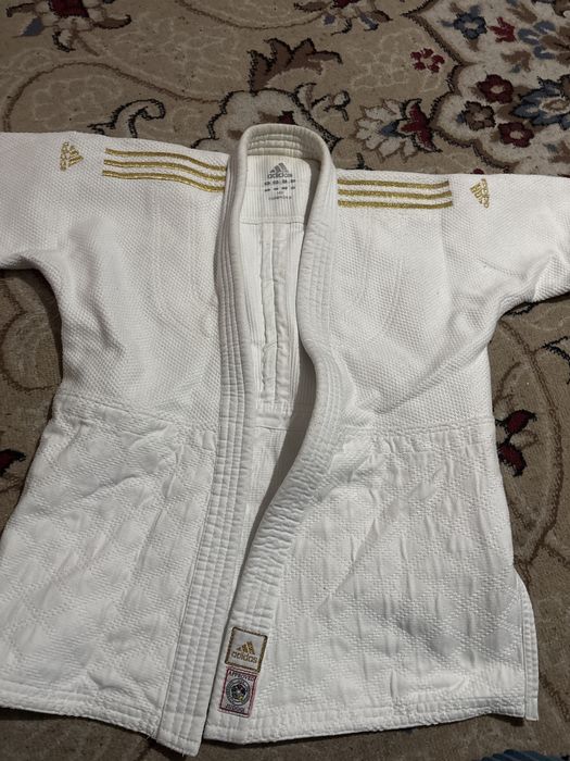 Кимоно для дзюдо