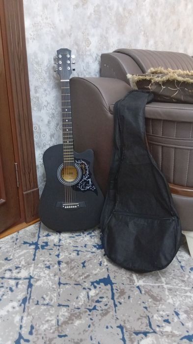 Akurstik gitara, 38 razmer