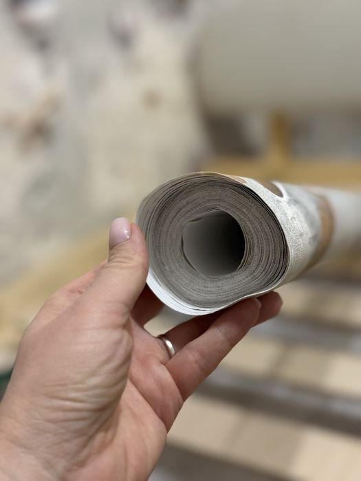 Продам руллон обоев для детской( карта)