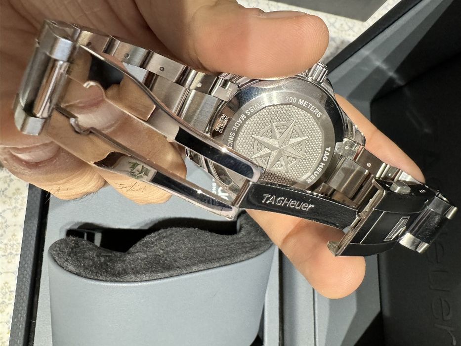 TAG Heuer Aquaracer Professional 200 Date Automatic - 3000 лв.