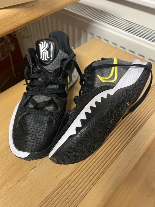 Оригинални маратонки