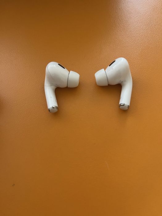 Apple AirPods Pro 2