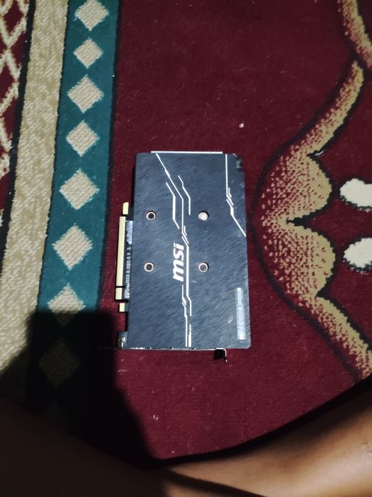 Продается видеокарта rx 5500 xt 8gb