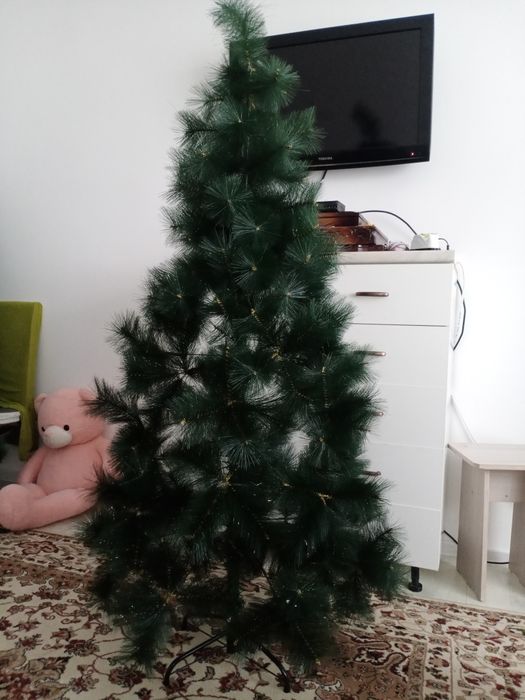 Срочно продам ёлку