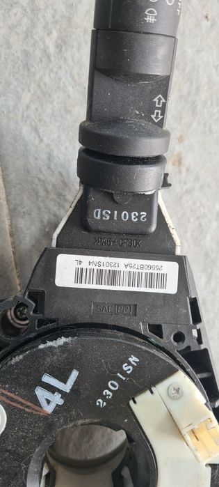 Bloc manete semnalizări nissan qashqai 1,6 dci,euro 5