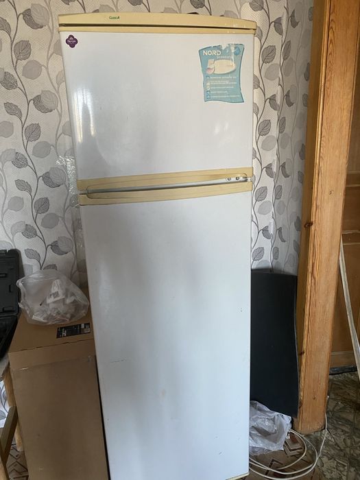 Отдам нерабочий холодильник. Самовывоз