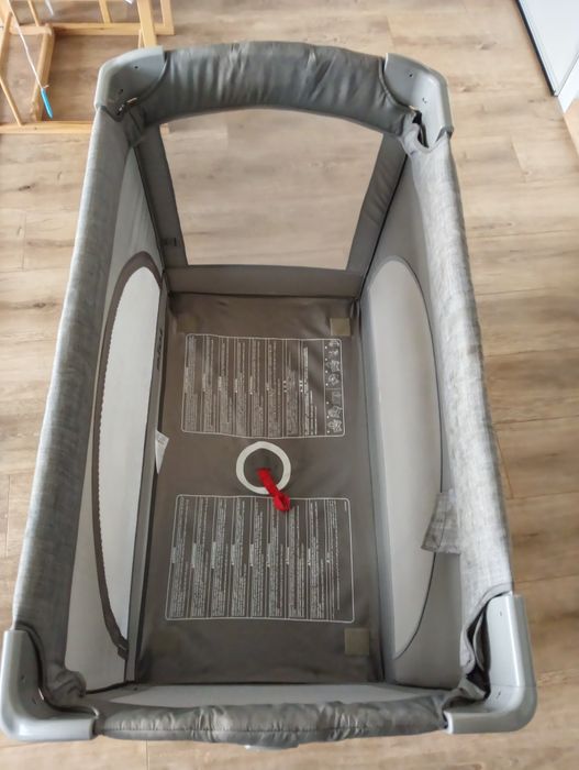 Бебешка кошара на две нива Joie