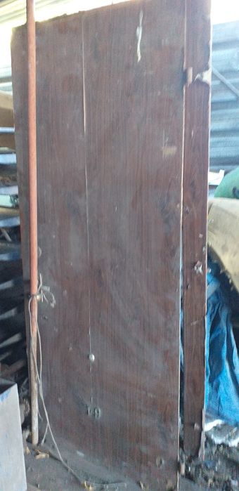 Продаем металлические двери.