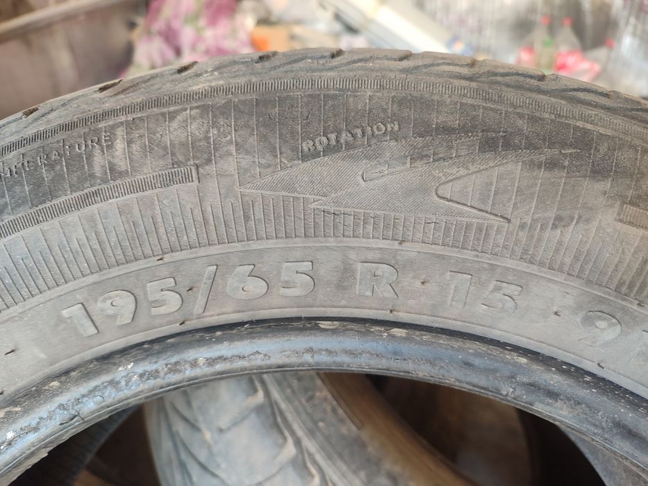 Продам резину 15