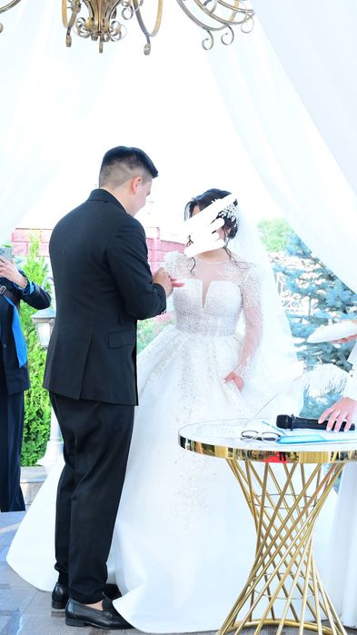 Продам свадебное платье