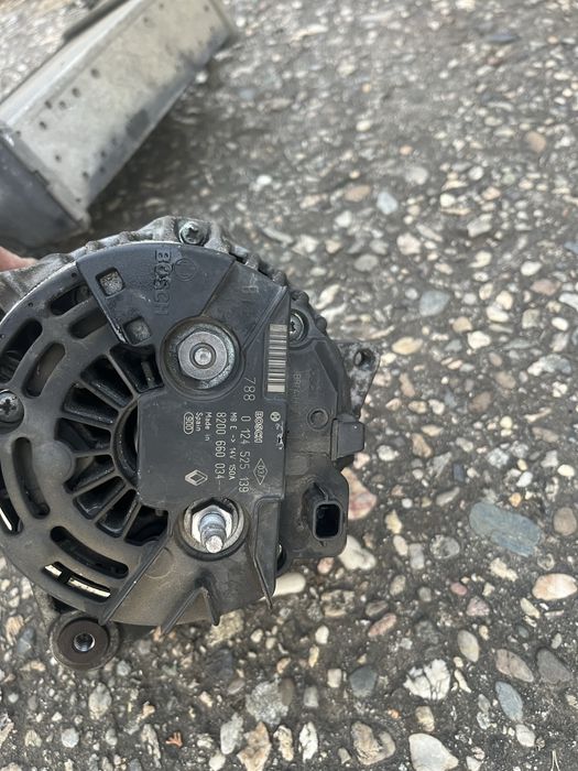Alternator renault megane 2 1.5 dci!