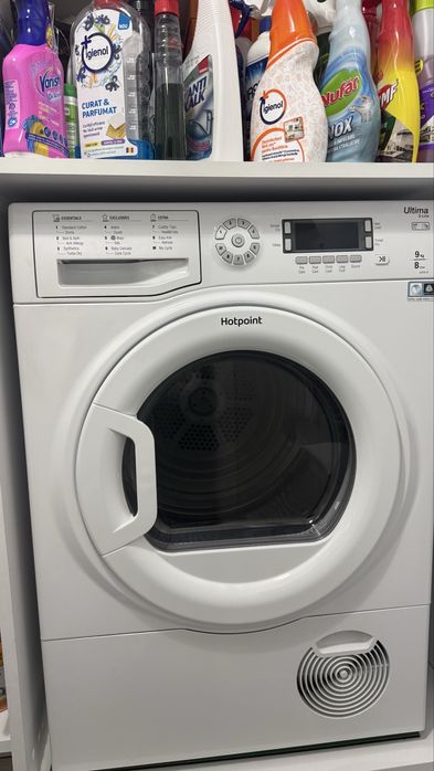 Uscator Hotpoint de 9 kg