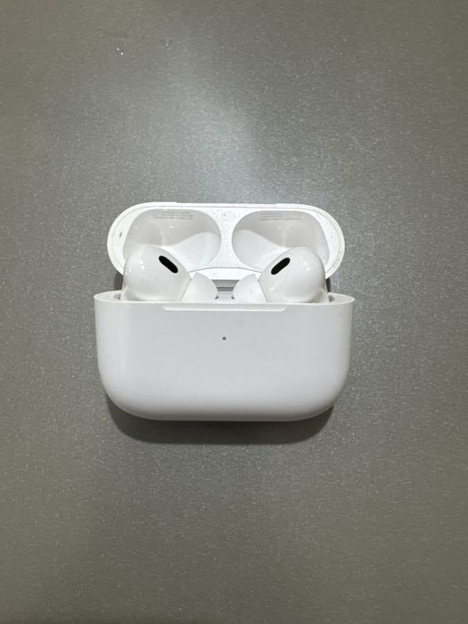 Аир подс про почти новые