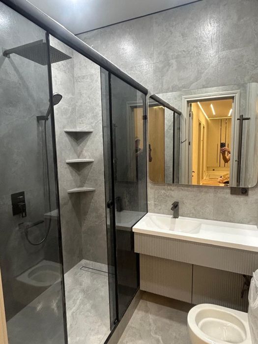 Кафельщик, плиточник, укладка кафеля