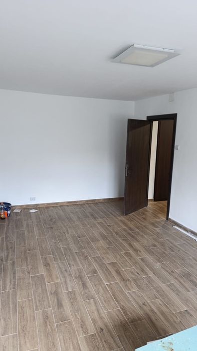SPAȚIU MEDICAL DE ÎNCHIRIAT renovat – centrul calarasi – 55 mp
