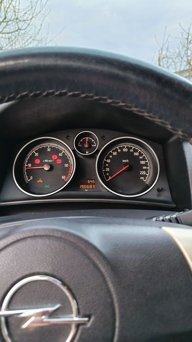 Opel Astra h. 1.9 101 model 2008