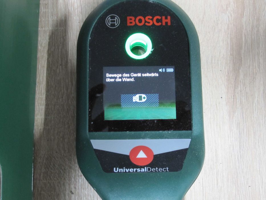 Detector cabluri Bosch UniversalDetect ( în cutie)