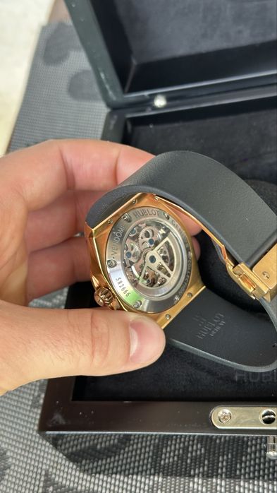 Часы Hublot хорошие