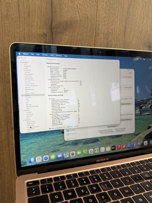 Като НОВ! MacBook Air M1,2020 13.3 Gold/8C GPU/8CPU /8GB/512GB