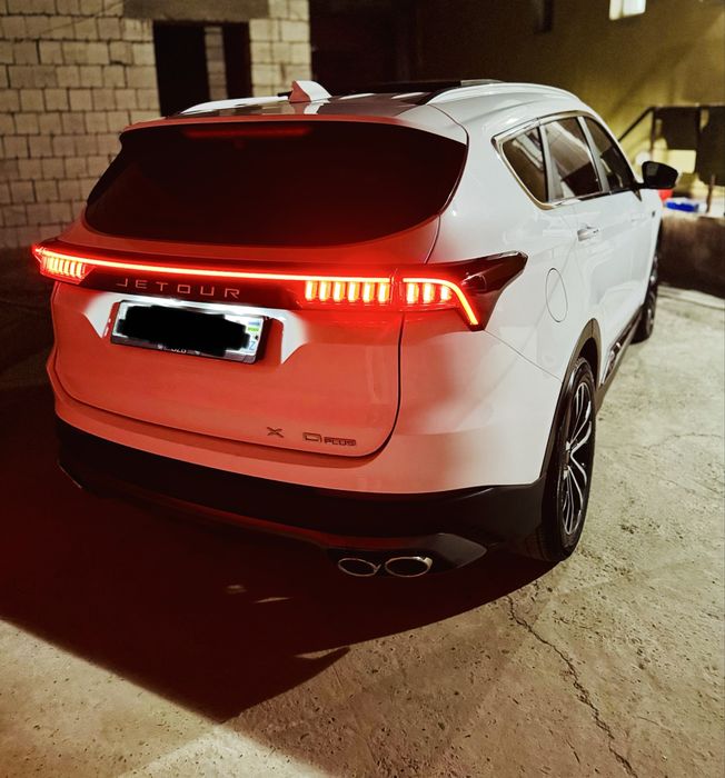 Jetour X70 Plus 1,6 Матор 2 позиция 2022 йили