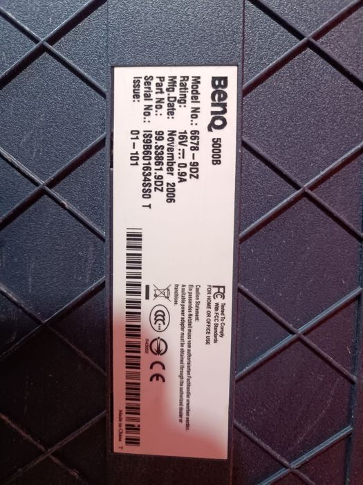 Продаётся сканер цветной BENQ 5000.
Цена - 250 000 сум.