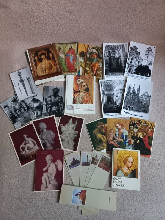 Открытки, закладки для книг.