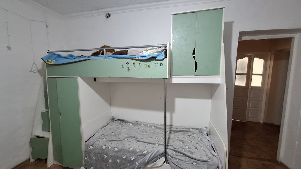 Продам двухярусная кровать