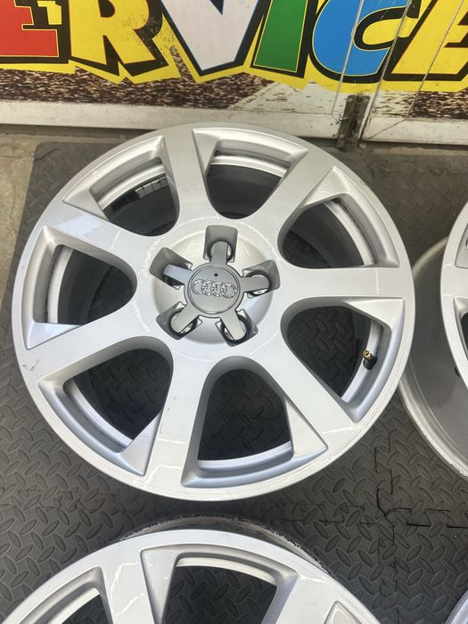 17 цола 5х112 - Audi - A3-A4-A6-Q3-Q5