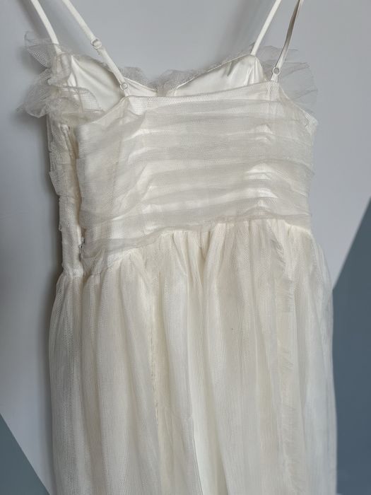 НОВА рокля H&M Limited Edition 34 размер