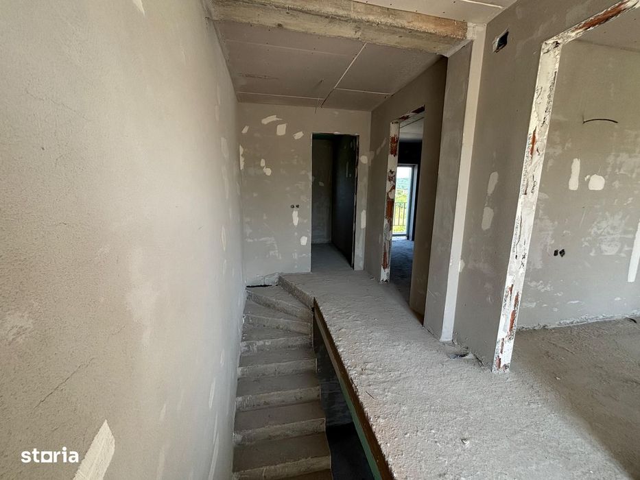 Viața la casă, liniște și munți la orizont – Duplexuri noi în Mohu