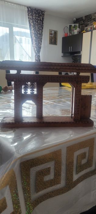 Decorațiuni din lemn din 1970