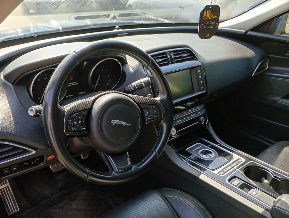 Bancheta spate Jaguar XE X760 (2014 - 2020)