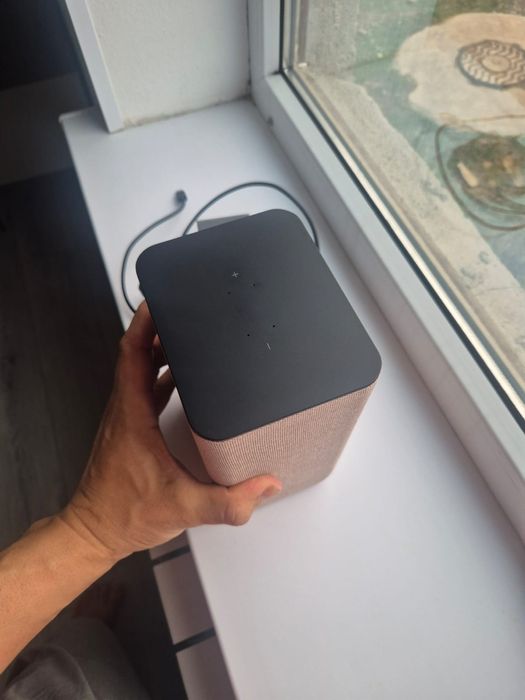 Умная колонка Алиса