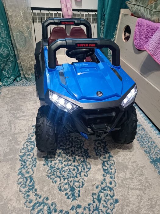 Детская машинка Синяя