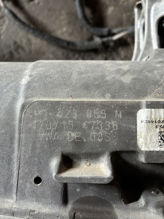 Caseta directie audi Q7 4M cod 4M1423105M