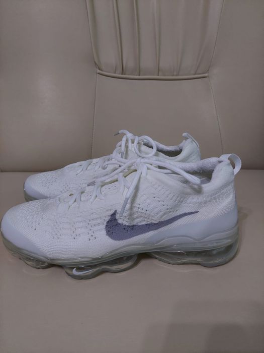 Vand adidasi nike vapormax