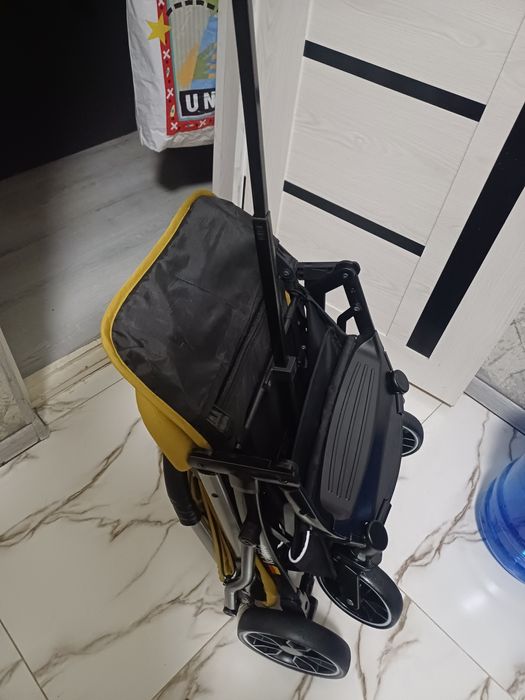 Продаётся чемодан коляска Kidilo