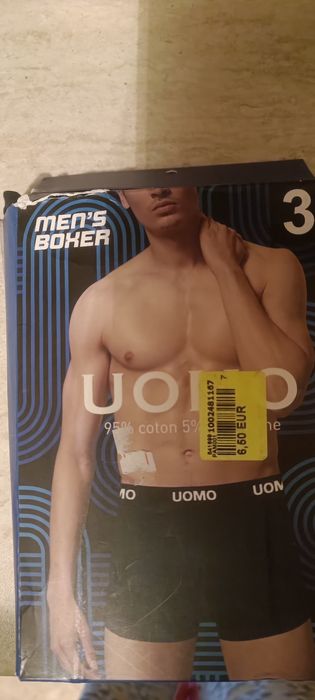 Дамско оформящо боди и нови чорапи по 10бр