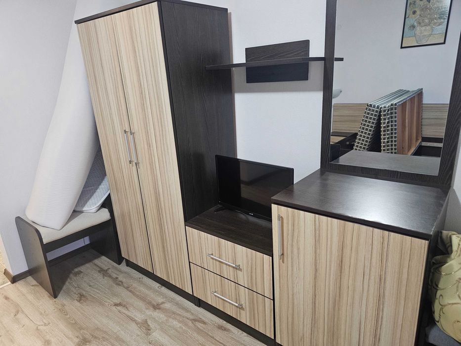 Хотелско обзавеждане