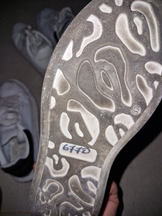 Продам 3 обуви в отличном состоянии