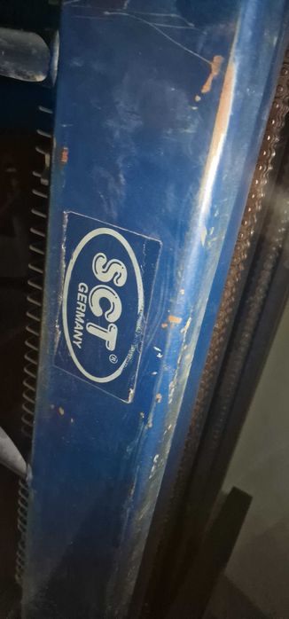 Ручной гидравлический штабелер