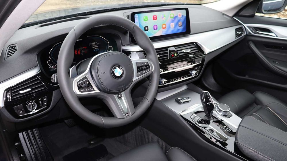BMW 545 E / X DRIVE / 2021 /Facelift/394 CP/ B58 /Trapa / LED /Camere