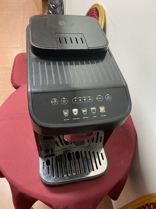 De’Longhi Magnifica S ECAM 22.110.B.