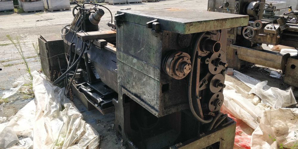 Strung prelucrari mecanice SNB 400