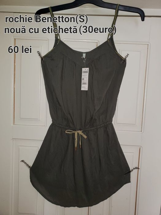 Rochii negre plajă sau zi S/M