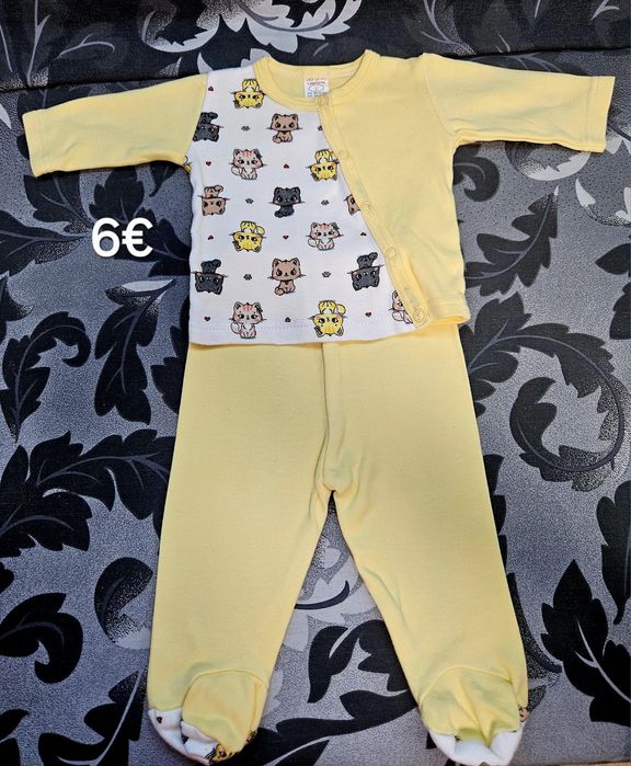 Бебешки дрешки за момиче