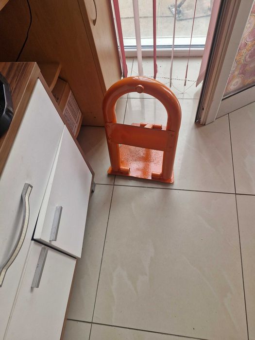 Продава се антипаркинг скоба