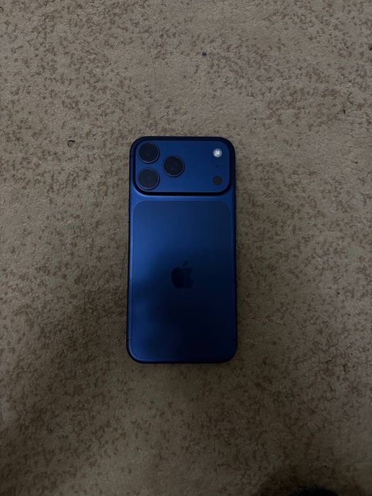 Продаю Iphone 17 Pro Max