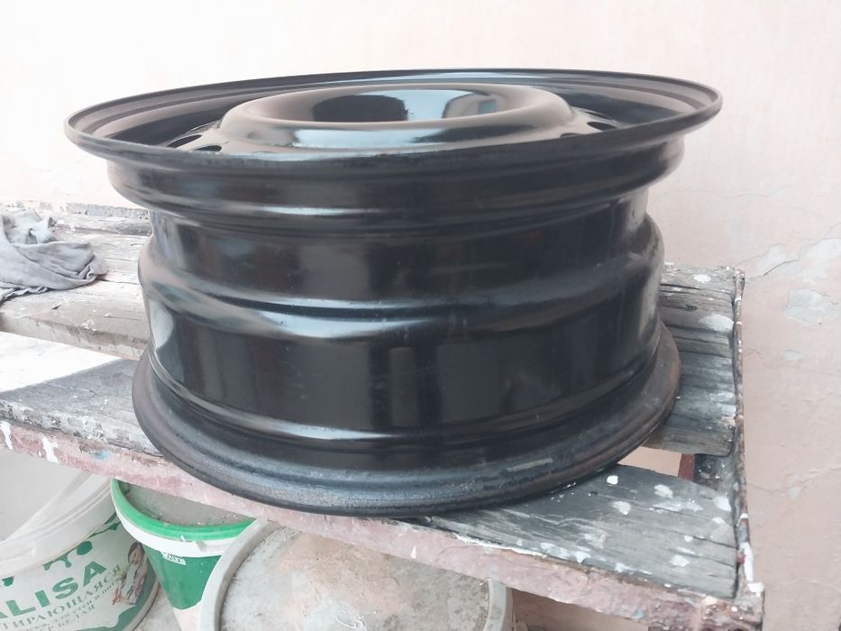 Диск штомпованны г 15